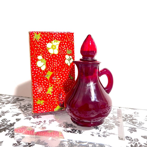 Avon Other - Vintage Avon strawberry bath foam 4fl oz